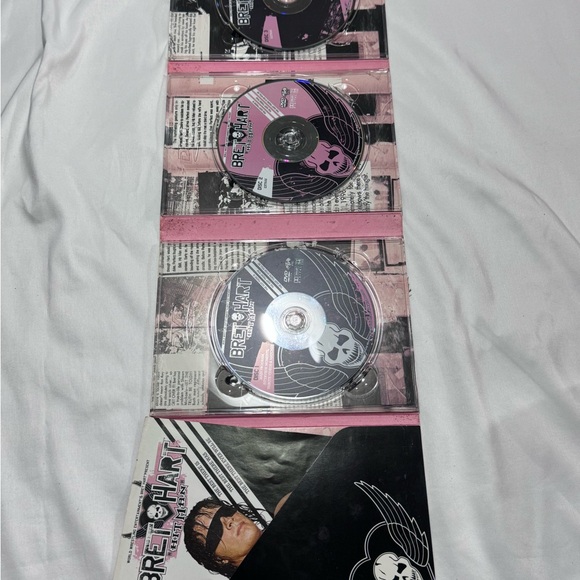 Bret Hart Hitman DVD 2005 3-Disc Collectors Edition Set Wrestling WWE WWF - Picture 5 of 6